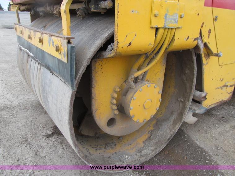 image for item D7372 1994 Dynapac CC102 Series 10 smooth drum vibratory roller