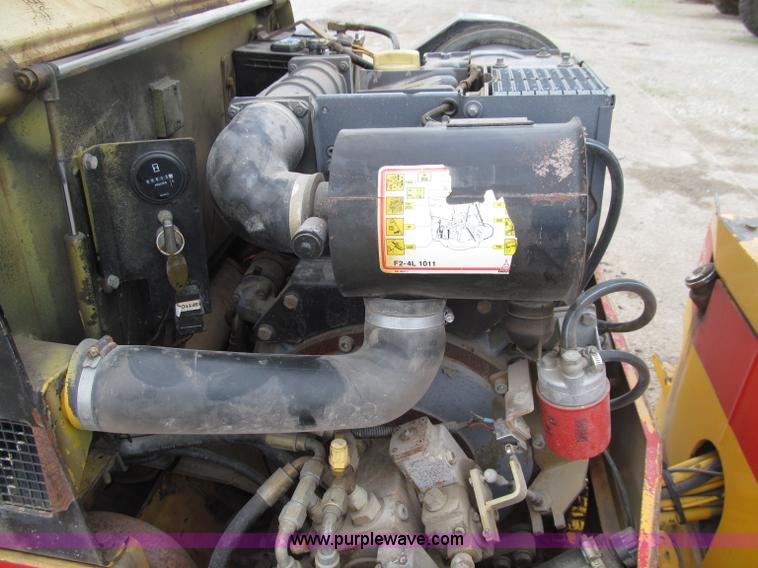 image for item D7372 1994 Dynapac CC102 Series 10 smooth drum vibratory roller