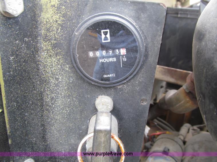 image for item D7372 1994 Dynapac CC102 Series 10 smooth drum vibratory roller