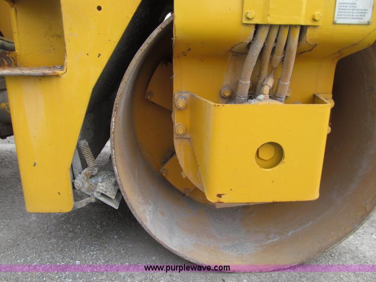 image for item D7373 2000 Dynapac CC102 Series 10 smooth drum vibratory roller