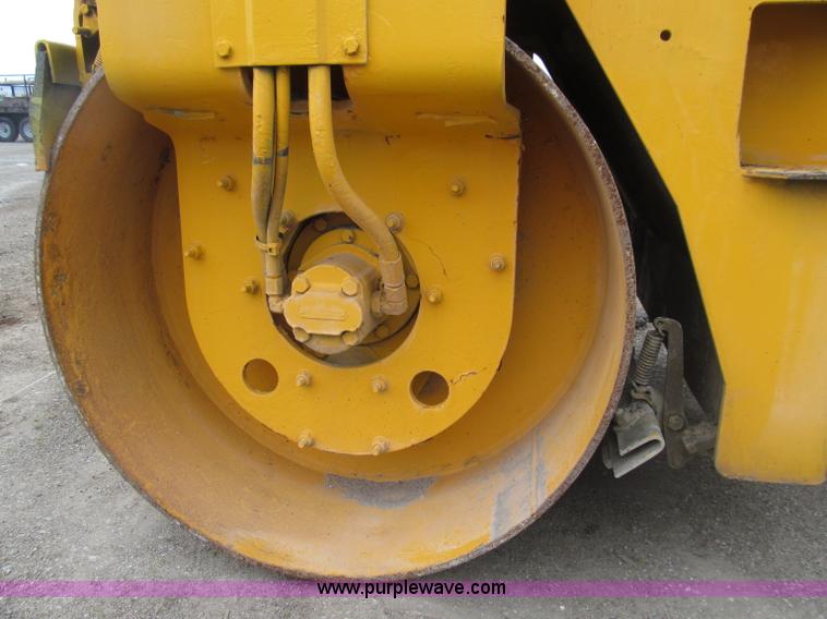 image for item D7373 2000 Dynapac CC102 Series 10 smooth drum vibratory roller
