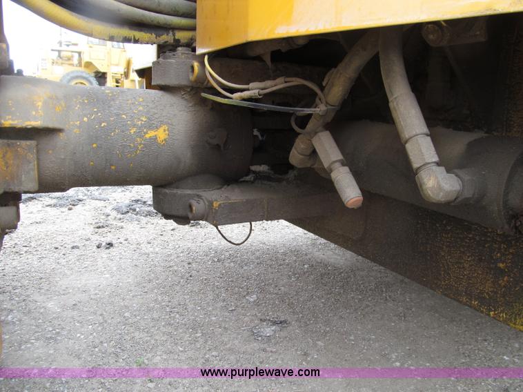 image for item D7373 2000 Dynapac CC102 Series 10 smooth drum vibratory roller