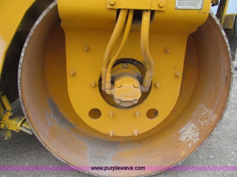 image for item D7373 2000 Dynapac CC102 Series 10 smooth drum vibratory roller