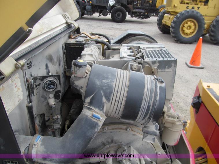 image for item D7373 2000 Dynapac CC102 Series 10 smooth drum vibratory roller