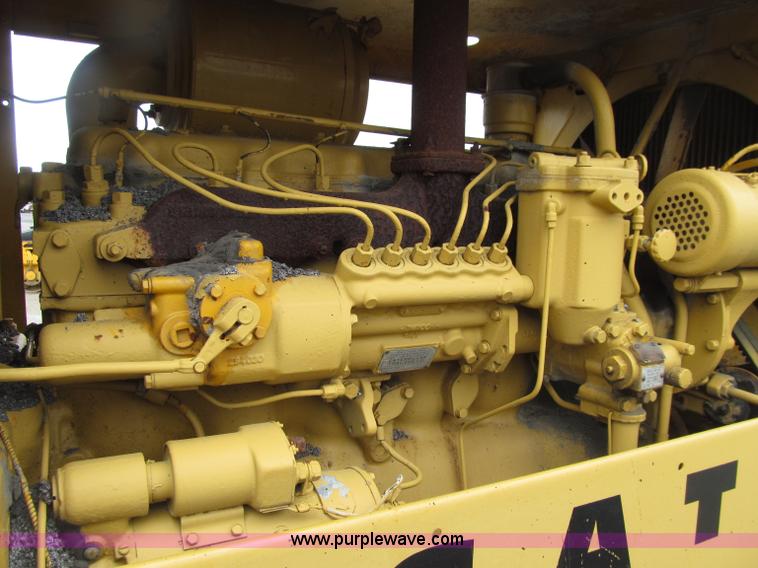 image for item D7374 1964 Caterpillar 12E motor grader