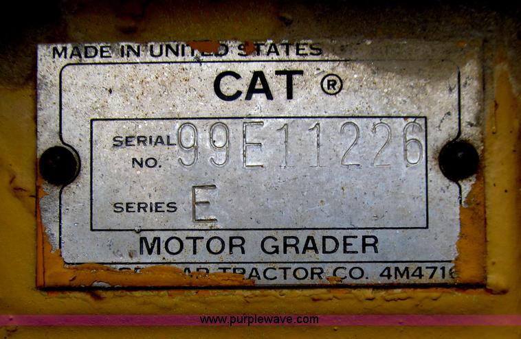 image for item D7374 1964 Caterpillar 12E motor grader