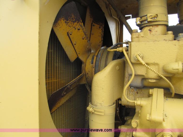 image for item D7374 1964 Caterpillar 12E motor grader