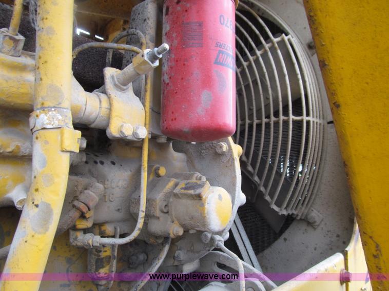 image for item D7375 1971 Caterpillar 120 motor grader