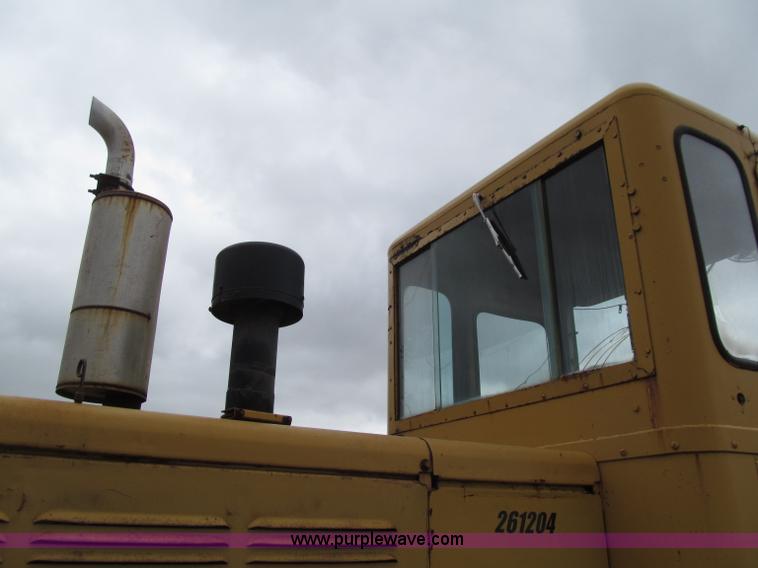 image for item D7376 1962 Caterpillar 12E motor grader