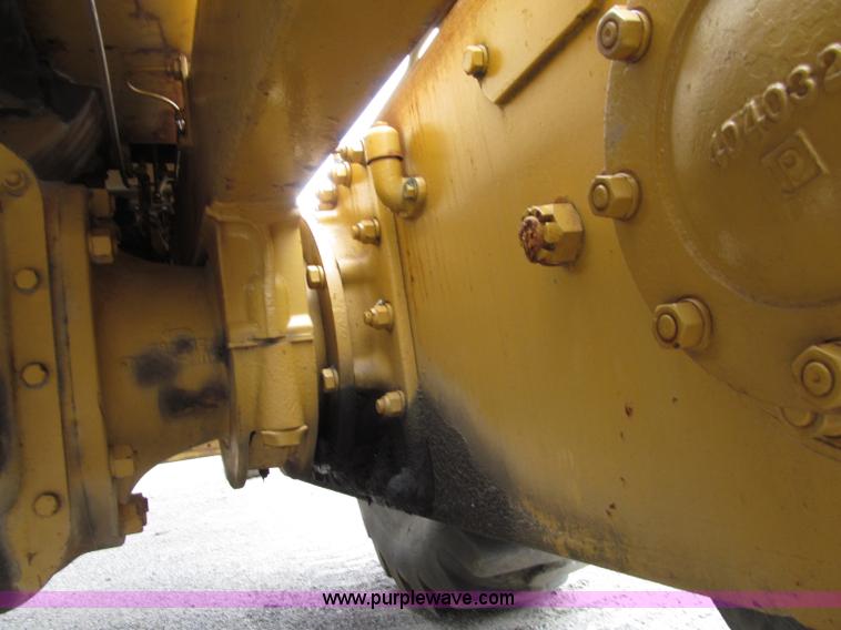 image for item D7376 1962 Caterpillar 12E motor grader