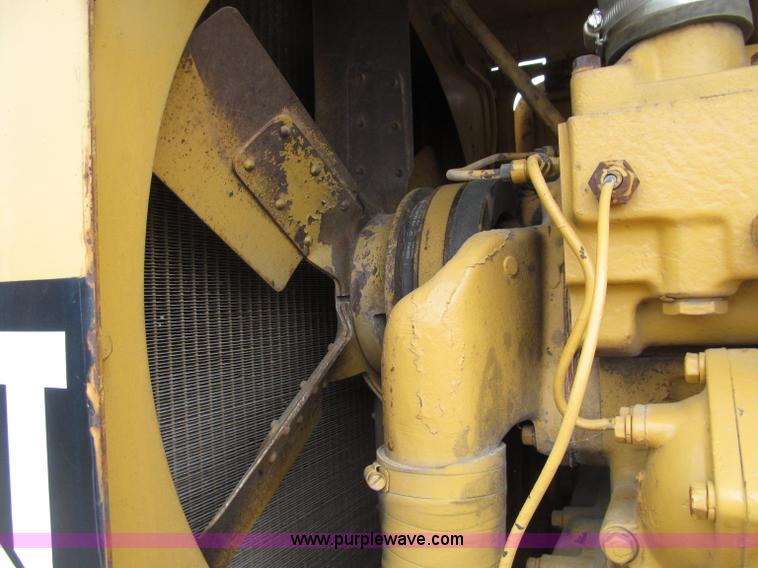 image for item D7376 1962 Caterpillar 12E motor grader