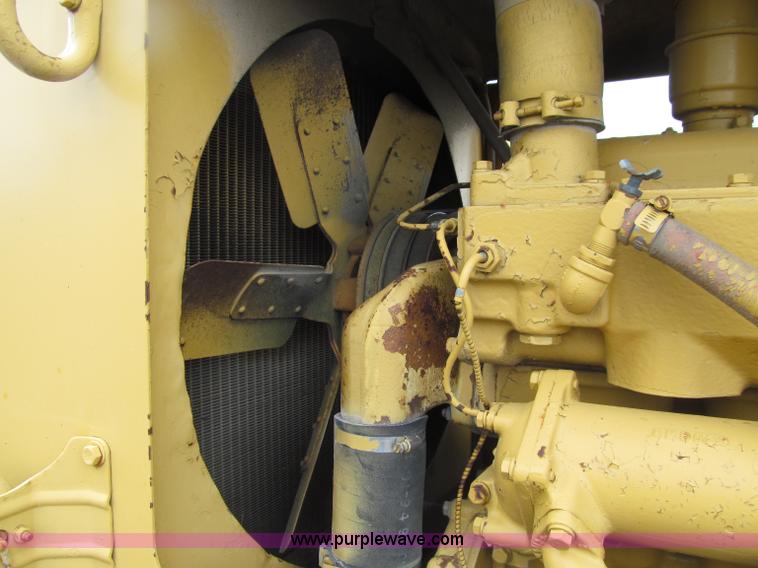 image for item D7377 1963 Caterpillar 12E motor grader