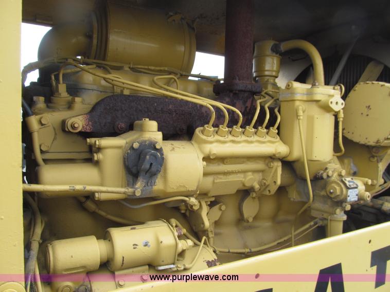 image for item D7377 1963 Caterpillar 12E motor grader