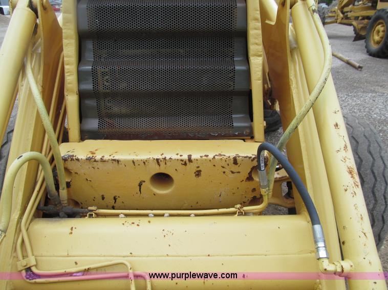 image for item D7378 1989 Case 480E backhoe