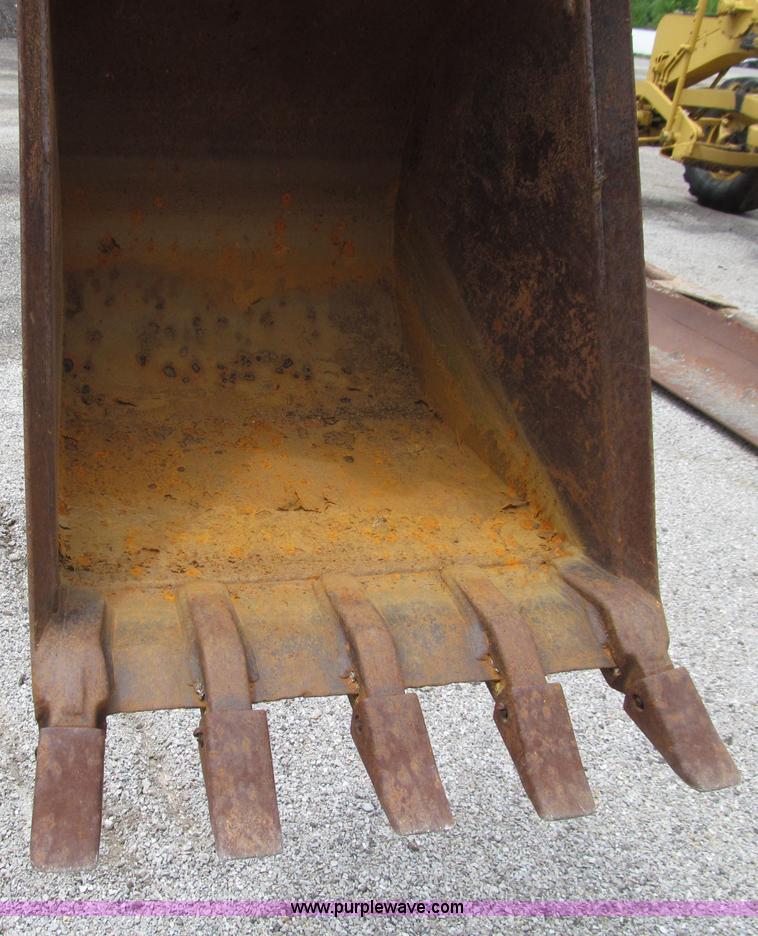 image for item D7378 1989 Case 480E backhoe