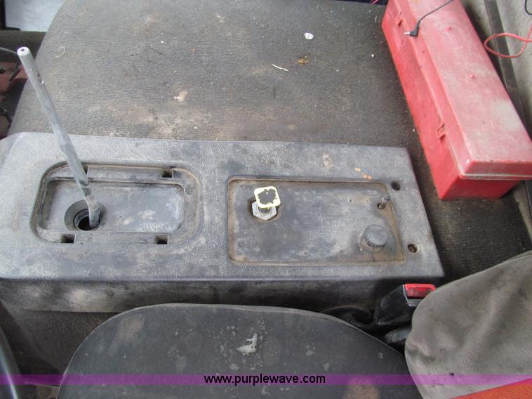 image for item D7379 1988 Volvo FE615 distributor truck