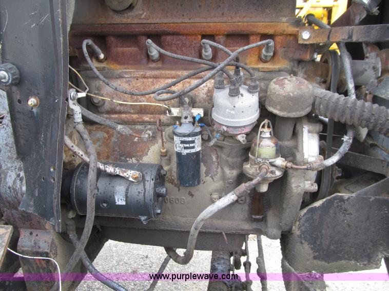 image for item D7381 1988 Volvo FE615 distributor truck