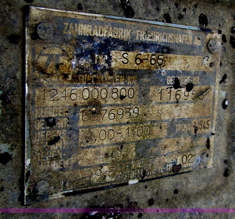 image for item D7381 1988 Volvo FE615 distributor truck