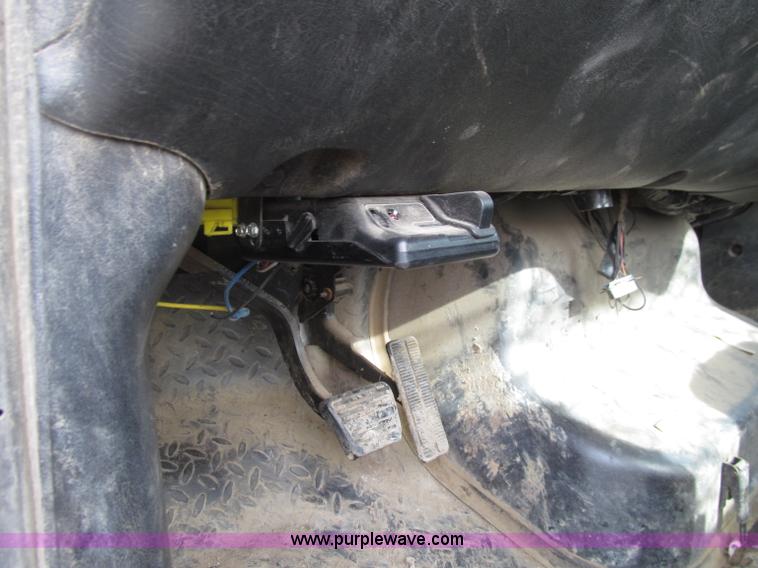 image for item D7385 2005 Chevrolet C5500 service truck