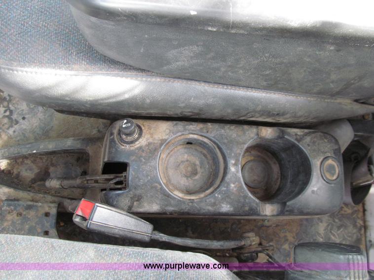 image for item D7385 2005 Chevrolet C5500 service truck