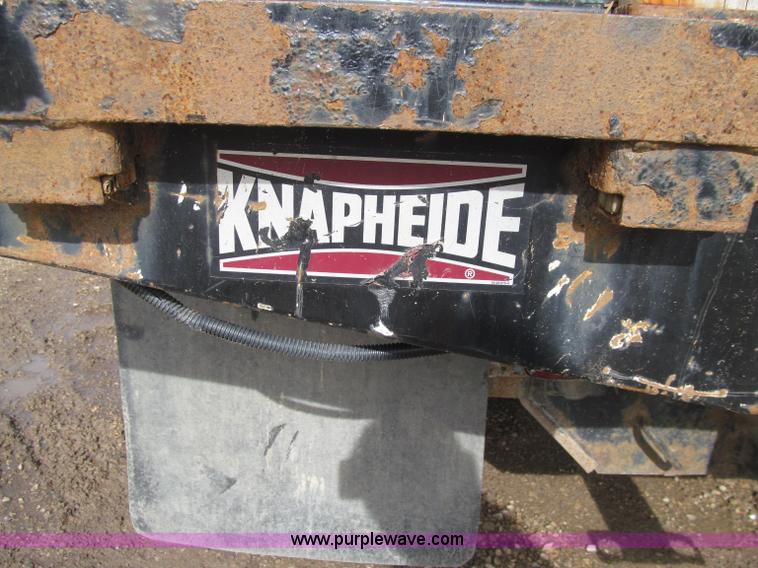 image for item D7386 2007 Ford F450 XLT Super Duty flatbed truck