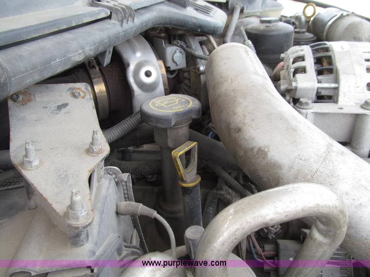 image for item D7386 2007 Ford F450 XLT Super Duty flatbed truck