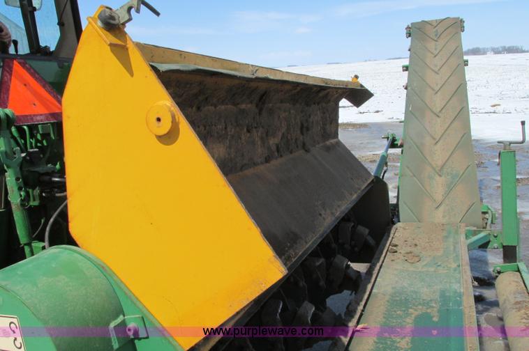 image for item E5054 Koro Field Top Maker