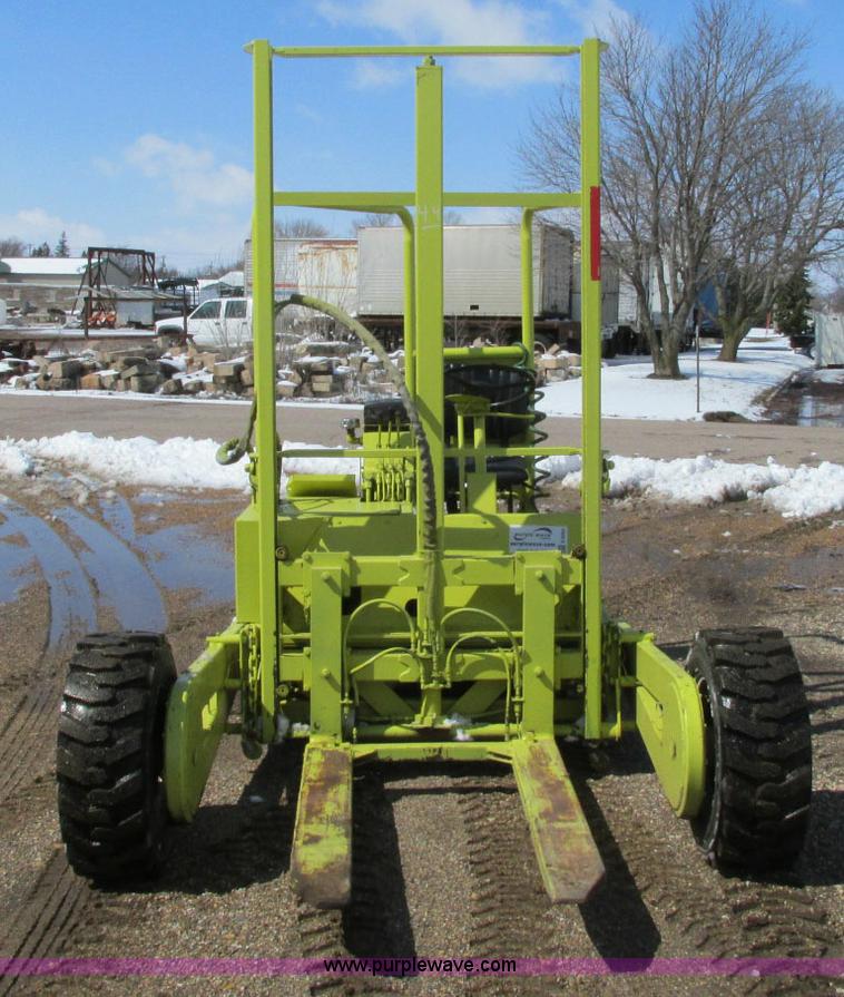 image for item E5132 Donkey 12 forklift