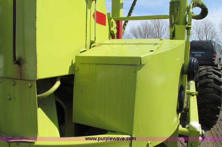 image for item E5132 Donkey 12 forklift