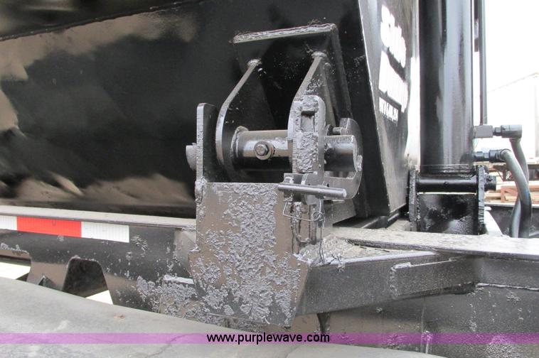 image for item E5133 2000 Circle R SS443-6LS tri axle side dump trailer