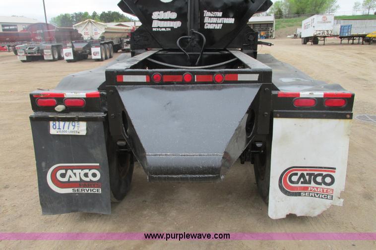 image for item E5133 2000 Circle R SS443-6LS tri axle side dump trailer