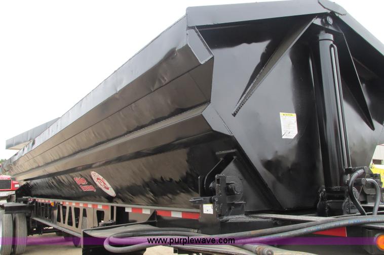 image for item E5133 2000 Circle R SS443-6LS tri axle side dump trailer