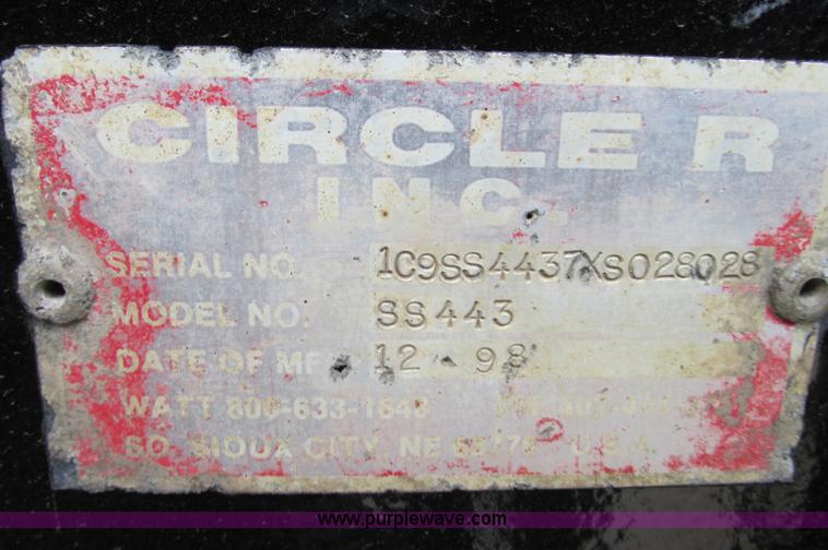 image for item E5134 1999 Circle R SS443 tri axle side dump trailer