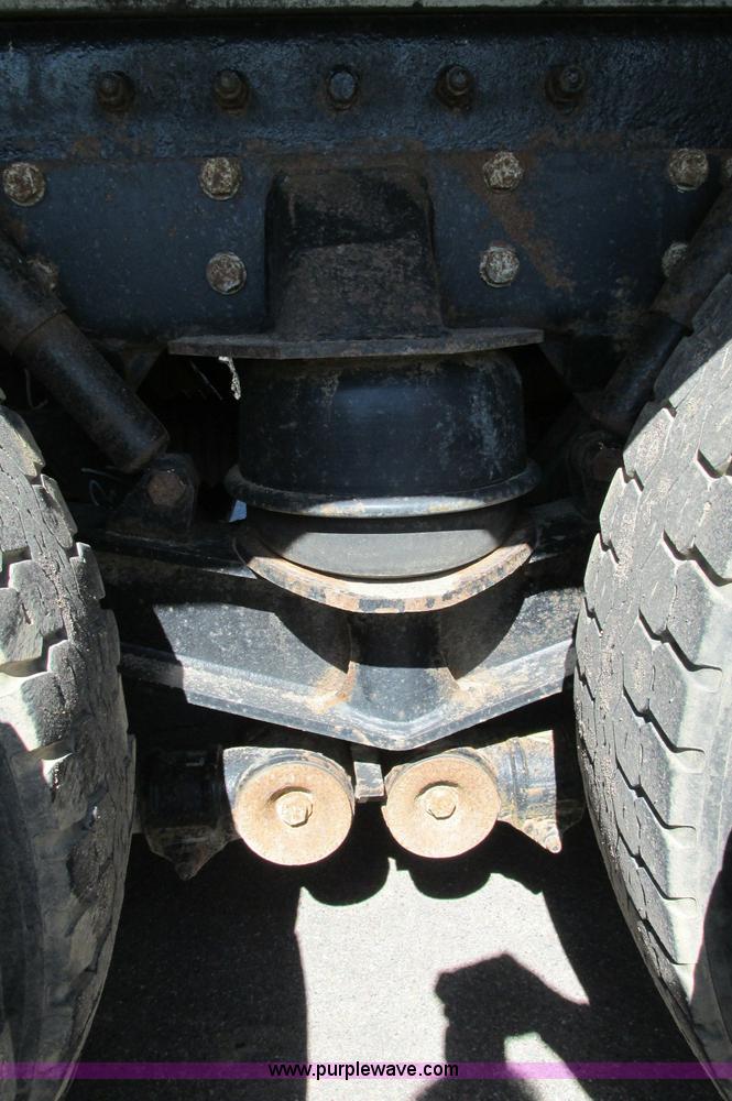 image for item E5138 2000 Peterbilt 378 quad axle dump truck