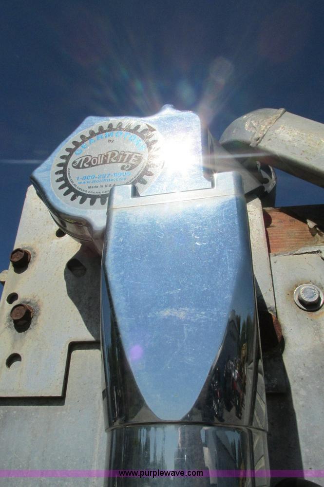 image for item E5138 2000 Peterbilt 378 quad axle dump truck