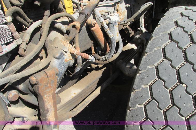 image for item E5138 2000 Peterbilt 378 quad axle dump truck