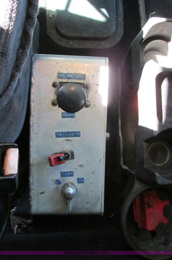 image for item E5138 2000 Peterbilt 378 quad axle dump truck