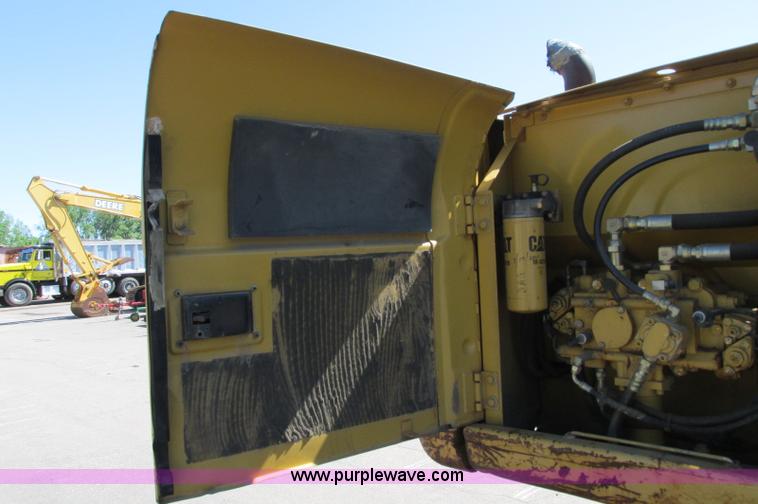 image for item E5139 2001 Caterpillar 315C excavator