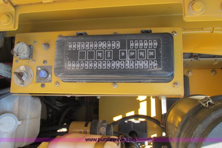 image for item E5139 2001 Caterpillar 315C excavator