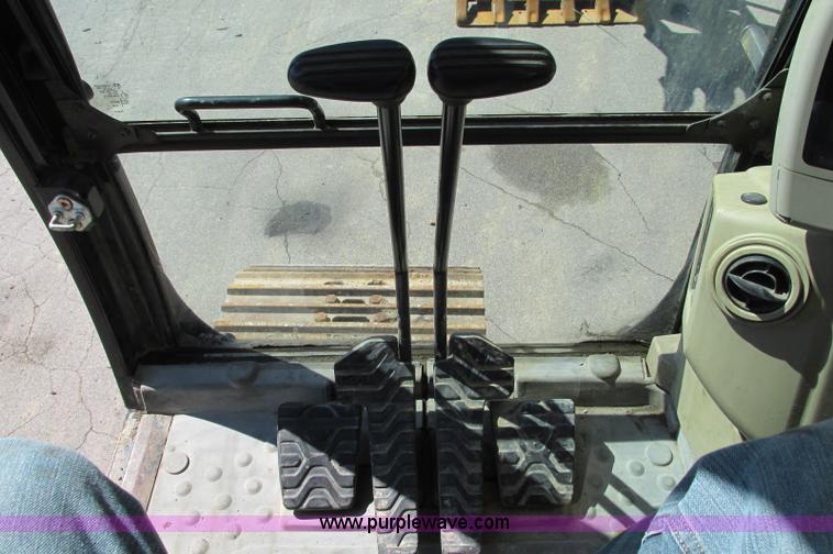 image for item E5139 2001 Caterpillar 315C excavator