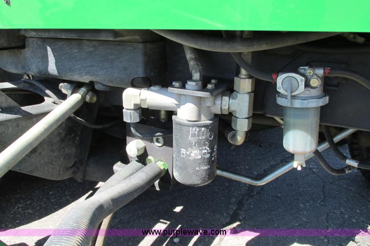 image for item E5140 2006 John Deere 1600 Turbo Series 2 lawn mower