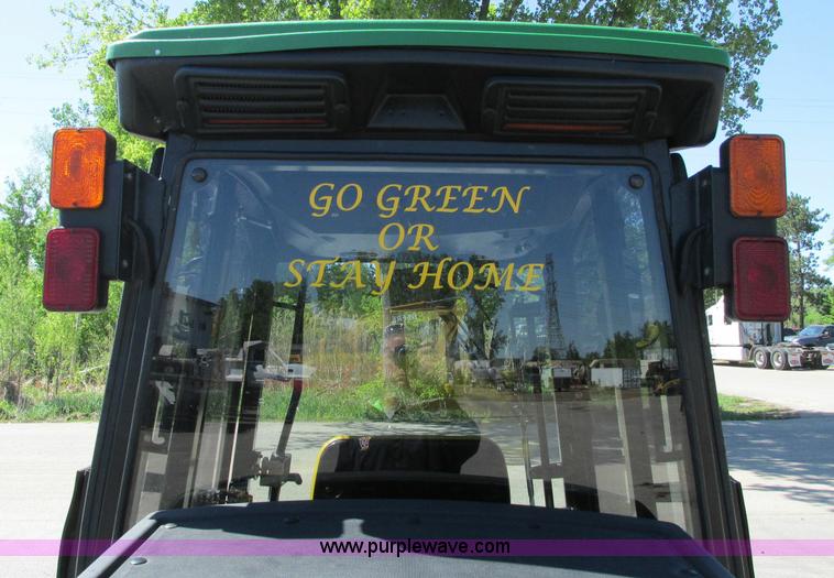 image for item E5140 2006 John Deere 1600 Turbo Series 2 lawn mower