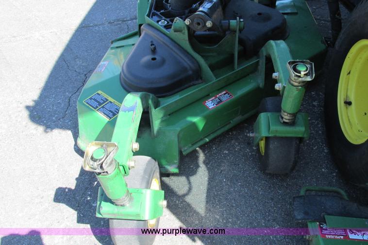 image for item E5140 2006 John Deere 1600 Turbo Series 2 lawn mower