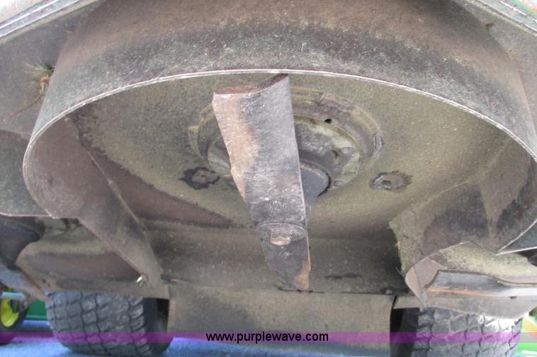 image for item E5140 2006 John Deere 1600 Turbo Series 2 lawn mower