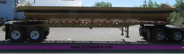 image for item E5141 2000 Trail King 39' side dump trailer