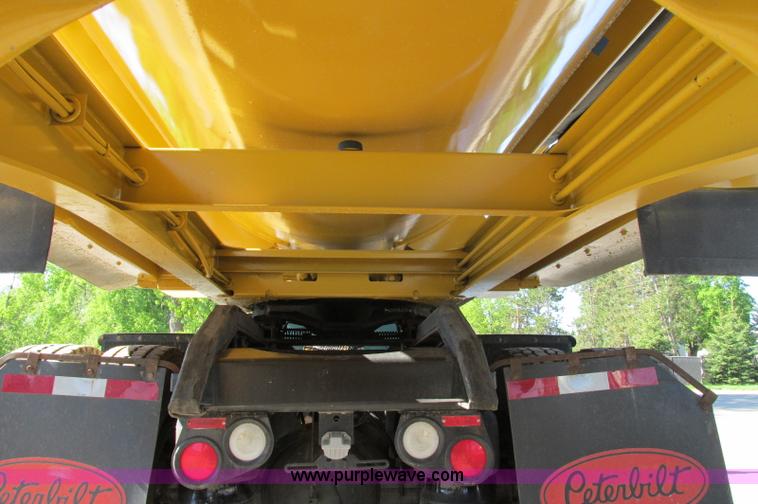 image for item E5141 2000 Trail King 39' side dump trailer