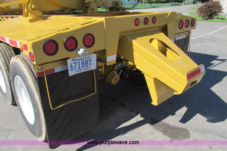 image for item E5141 2000 Trail King 39' side dump trailer