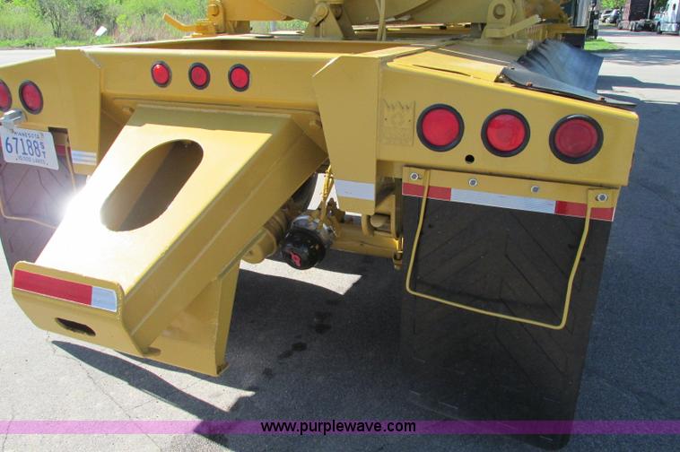 image for item E5141 2000 Trail King 39' side dump trailer