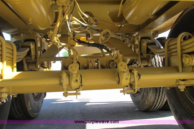 image for item E5141 2000 Trail King 39' side dump trailer