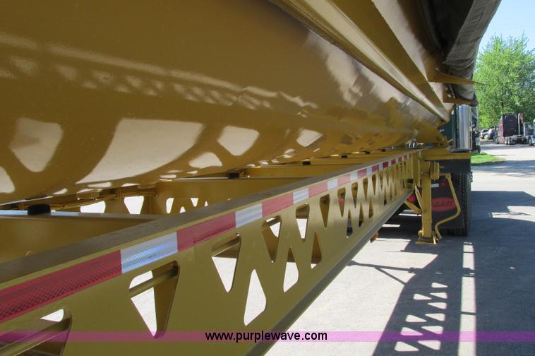 image for item E5141 2000 Trail King 39' side dump trailer